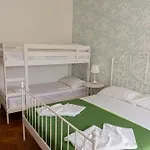 A.i.r. 2 Bed and Breakfast *